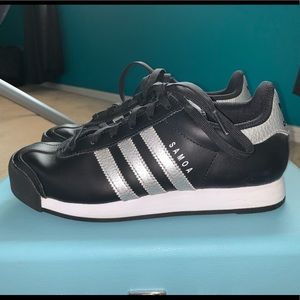 Adidas Samoa Black & Silver Women’s Sneakers